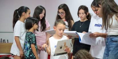 Karşıyaka Belediyesi Tiyatrosu yaz dönemi oyunculuk eğitimlerine başladı