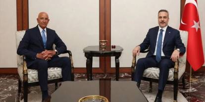 Dışişleri Bakanı Fidan, ABD'nin Ankara Büyükelçisi Barrack ile görüştü