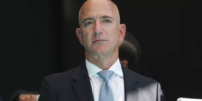 Bezos'un uzay şirketi Blue Origin 10 milyar dolarlık yatırım peşinde