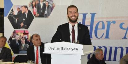 Ceyhan Belediye Başkanı'na siyasi yasak