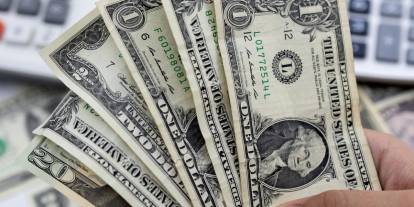 Dolar durmuyor! Euro gerilerken kurda son durum belli oldu