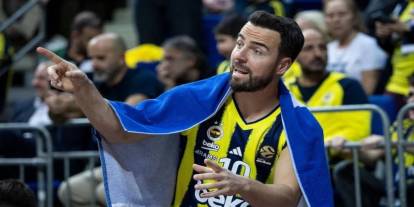 Fenerbahçe kaptanın sözleşmesini uzattı