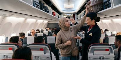 Uçak yolculuklarında yeni dönem: Türkiye'de baş üstü bagajı için ek ücret alınacak mı?