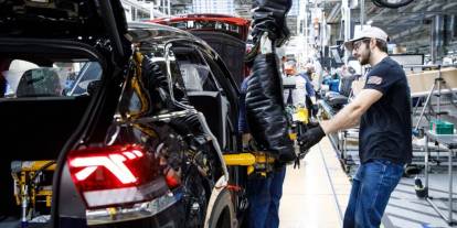 Volkswagen’den tarihi hamle: 50 bin kişilik işten çıkarma planına onay