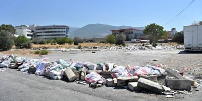 Bornova’da kaçak moloz dökümüne karşı mücadele