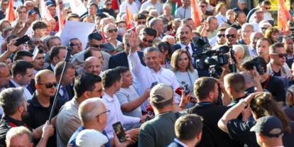 YENİ Parti'den Üsküdar kararı