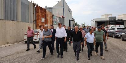 Toroslar Belediye Başkanı Yıldız, hurdacı esnafıyla buluştu
