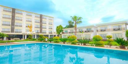 Antalya'da lüks otelde sahte içki skandalı! Bakanlık açıkladı