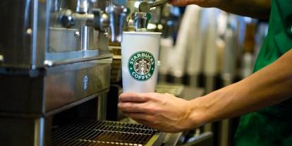 Starbucks 250 mağazanın kapısına kilit vuracak