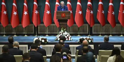 Ankara'da kritik 'fon' zirvesi! Erdoğan o isimleri tek tek Beştepe'ye çağırdı