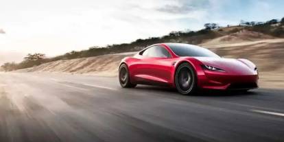 Tesla'nın uçan otomobili yine ertelendi: İşte yeni Roadster tarihi