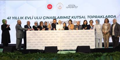 Gaziantep’te 41 yıllık evliliklere Umre kurası