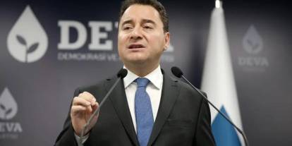 Fon kriziyle ilgili Ali Babacan'dan sert çıkış: Elinizi kolunuzu kim tuttu?