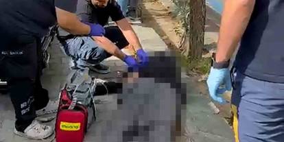 Adana’da kaldırımda yürürken düşen adam hayatını kaybetti