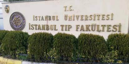 Çapa Tıp Fakültesi'nin tuvaletinde gizli görüntü skandalı! Kadın sağlık çalışanlarını aylarca kaydettiği iddia edildi