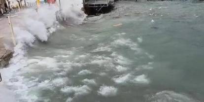Muğla’da alarm: Eğitime ara verildi, feribot seferleri iptal edildi