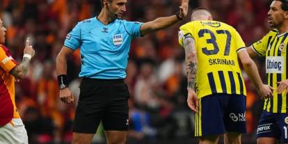 Galatasaray-Fenerbahçe derbisinde tartışmalı penaltı pozisyonları: Eski hakemler ne dedi?