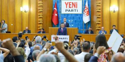 Yeni Parti kurultay günü ve yeri açıklandı