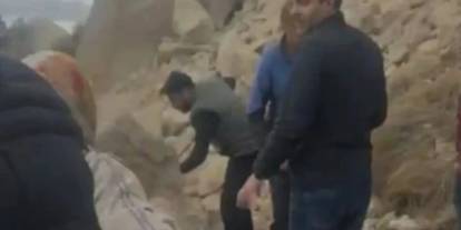 Kapadokya’da peribacası çöktü: Ölü ve yaralılar var