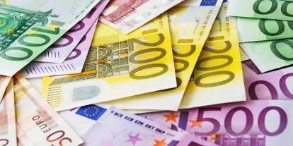 ECB ekim ayı faiz kararını açıkladı: Euro, dolar ve TL karşısında geriledi