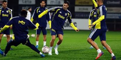 Kuyt’un Fenerbahçe’de ilk sınavı: İşte dikkat çeken 11'ler