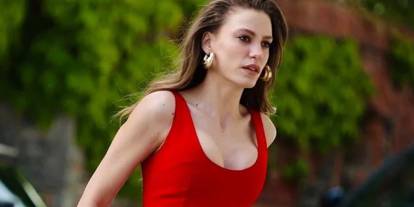 Serenay Sarıkaya'nın serveti gündemde: Yaklaşık 186 milyon TL'lik varlık