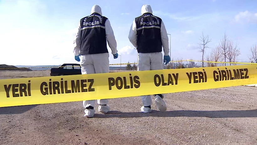 esenyurtta-esrarengiz-olum-parkta-vurulmus-halde-bulundu-hgvx.webp