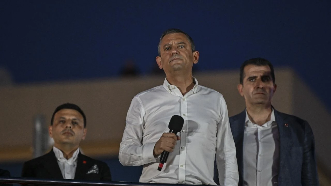 chp-genel-baskani-ozel-partisinin-gaziosmanpasa-mitinginde-konustu-001.webp