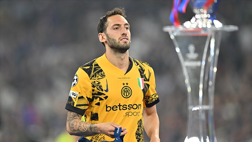 hakan-calhanoglu1.jpg