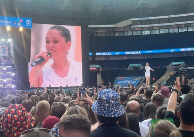 jessie-j.png