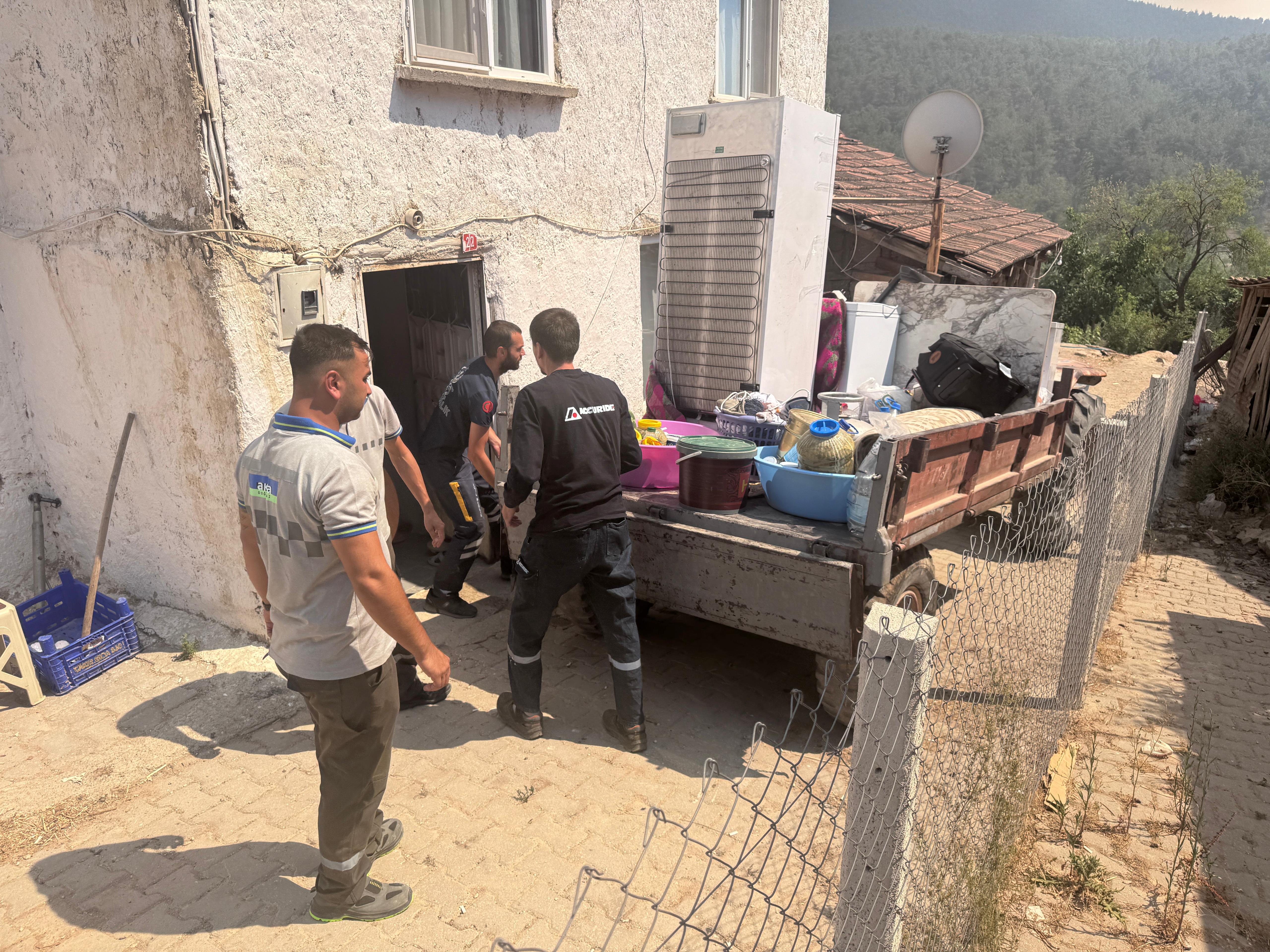 aa-20250721-38620273-38620270-sakaryada-ormanlik-alanda-cikan-yangin-bilecik-tarafina-sicradi.jpg