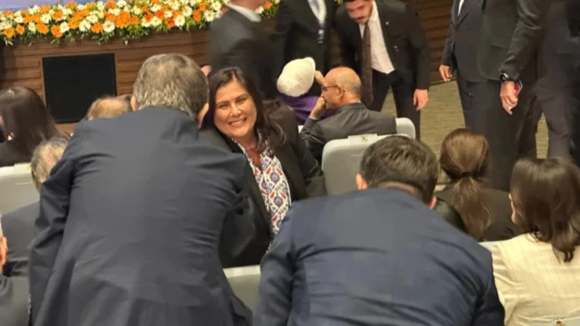 cumhurbaskani-erdogandan-akpnin-kurulus-yil-donumu-programinda-flas-aciklamalar-ozlem-cercioglu-akpye-katildi-k1ul.webp