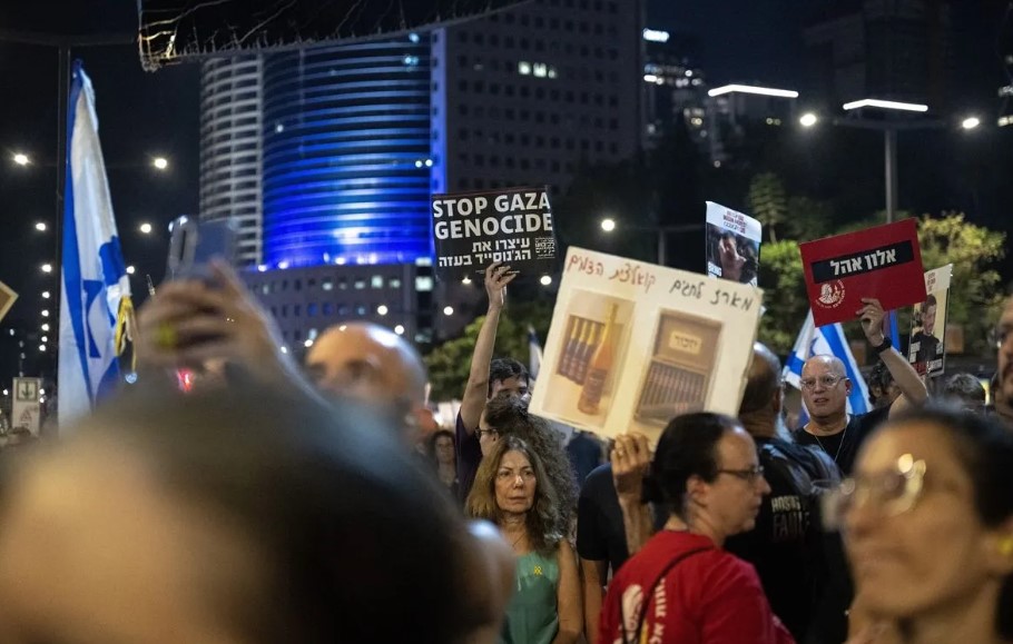 netenyahu-protestosu2.jpg