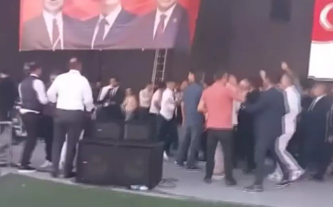 esenyurt-kongre-kavga.jpg