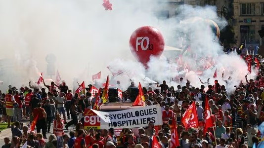 fransa-protesto.jpg
