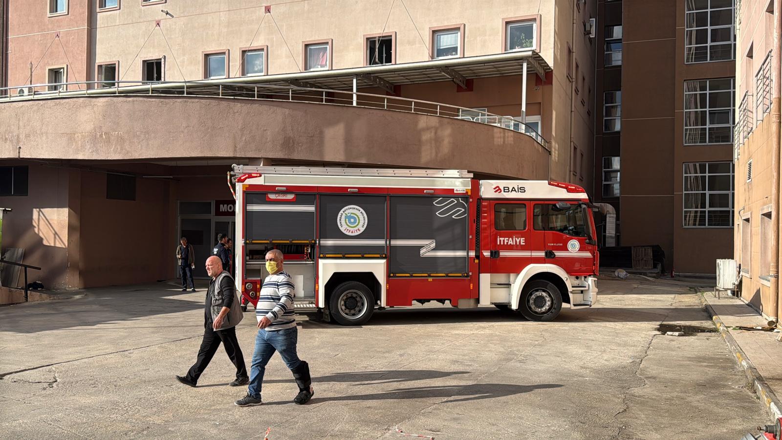 aa-20251015-39421693-39421692-tekirdagda-hastanede-cikan-yangin-sonduruldu.jpg