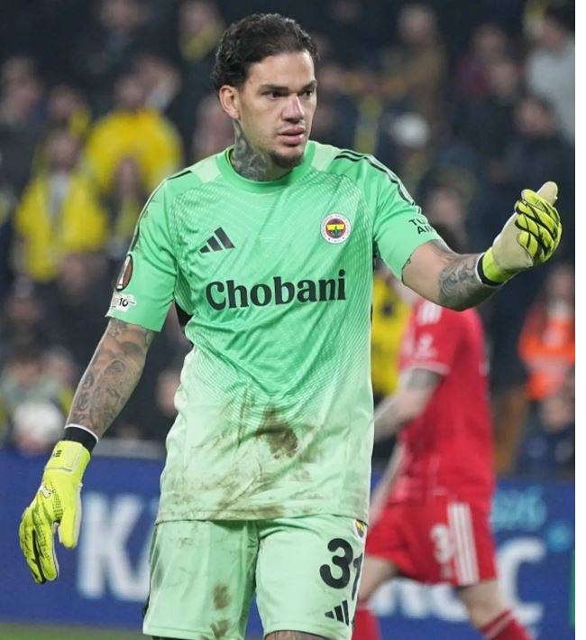 ederson.jpg