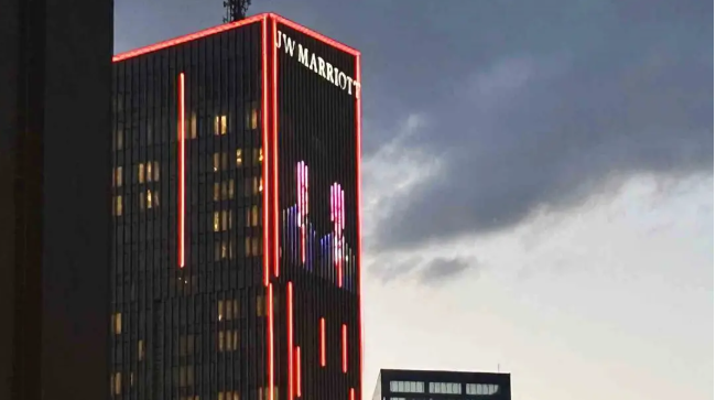 trumpin-kaldigi-otel.png