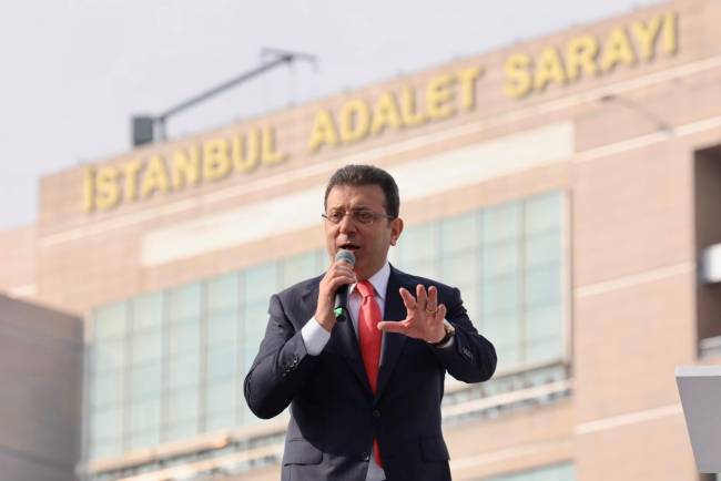 ekrem-imamoglu-adliye.jpeg