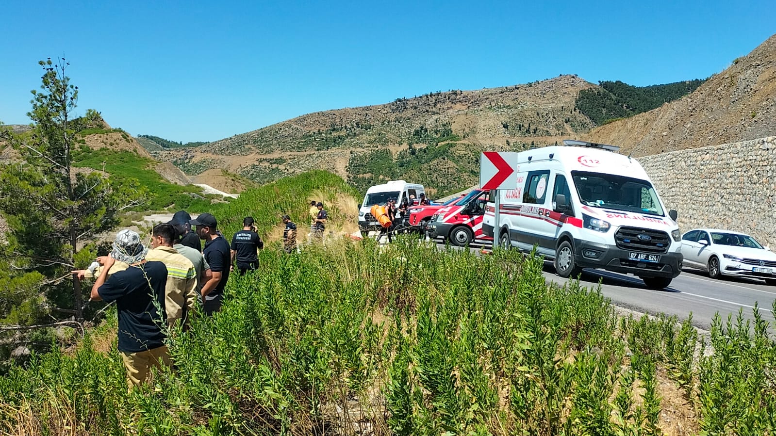 antalya-trafik-kazasi.jpg