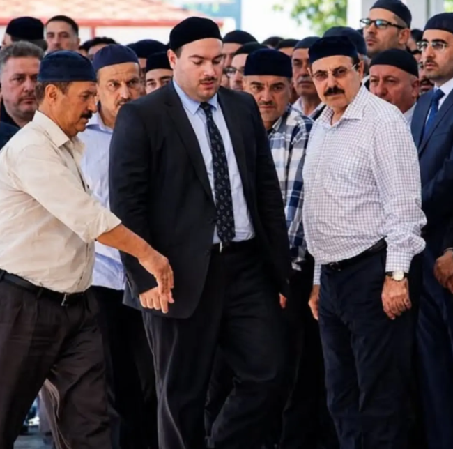 alihan-kuris2.png