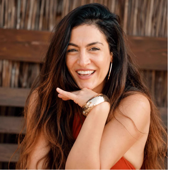 tugba-ekinci.png