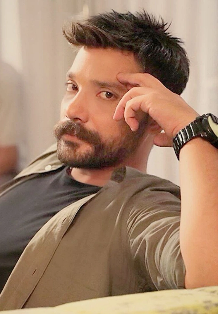 oguzhan-ugur-72169.jpg
