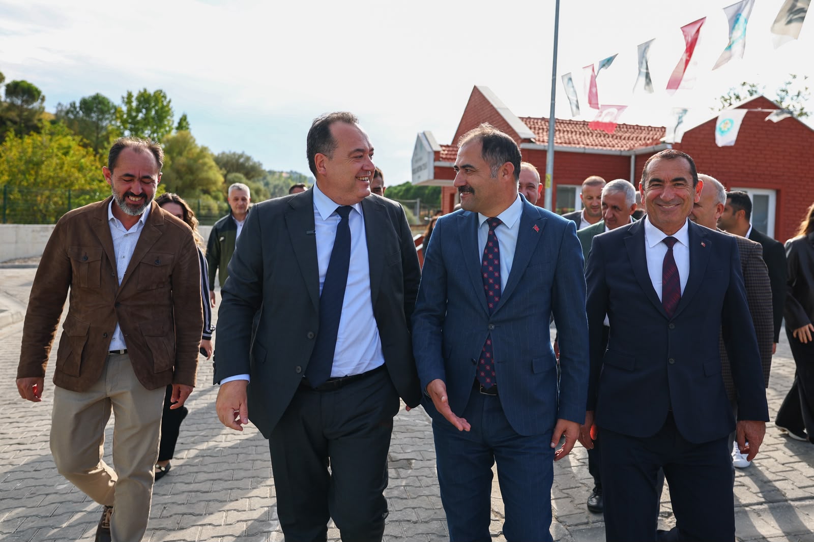 baskan-dutlulu-demircide-63-milyon-tllik-atiksu-aritma-tesisini-inceledi-5.jpeg